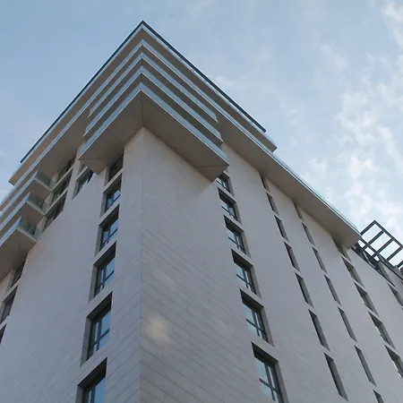 Uptown Palace-2